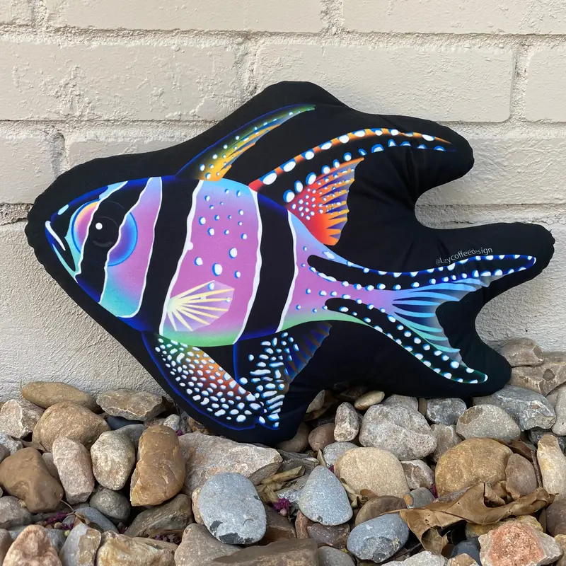 Rainbow Bangaii “Fin” 18” 1