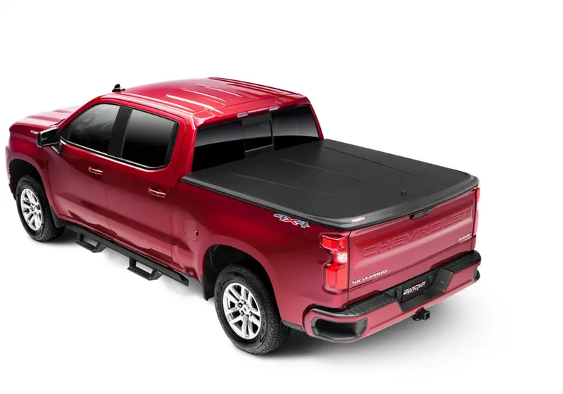 Undercover Se Tonneau Cover – Hard Folding Truck Bed Cover For 2019–2022 Silverado (Standard/Extended/Crew Cab) 1